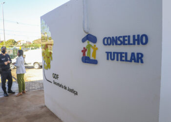 Candidatos aos conselhos tutelares iniciam campanha em busca dos votos