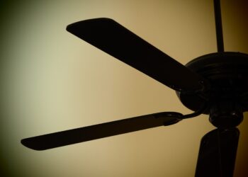 Onda de calor eleva consumo de energia no país a níveis recordes para setembro