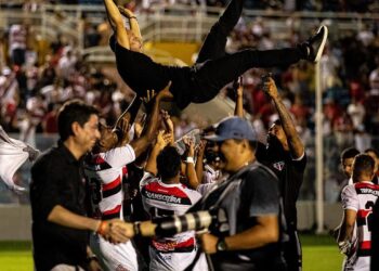 Ferroviário-CE bate Maranhão nos pênaltis e ascende à Série C de 2024