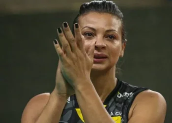 Walewska é velada em cerimônia restrita a familiares e amigos em BH