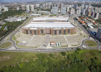 Inaugurado por Bismarck, Centro de Eventos do Ceará atinge sua ocupação máxima neste fim de semana