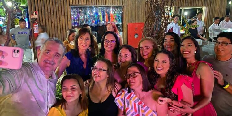 Prefeitura do Aracati realiza festa em homenagem aos professores