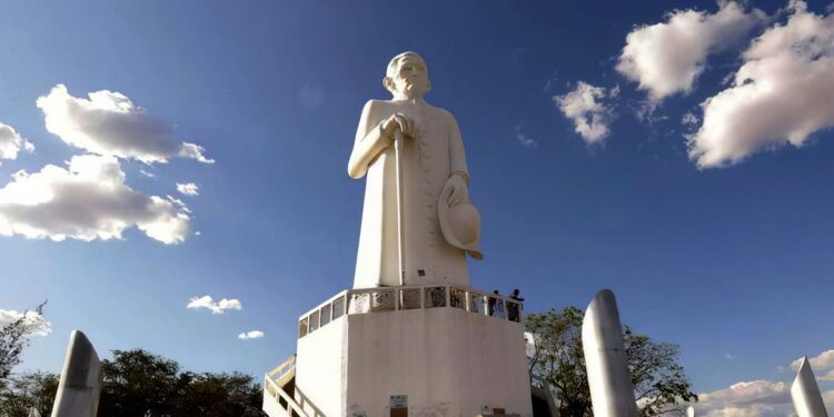 Padre Cícero entra para o Livro dos Heróis e Heroínas da Pátria