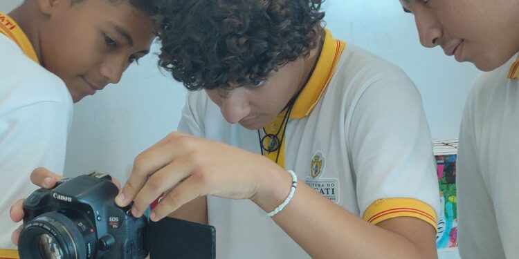 1ª Mostra de Filmes de 1 minuto do Aracati acontece nesta quarta