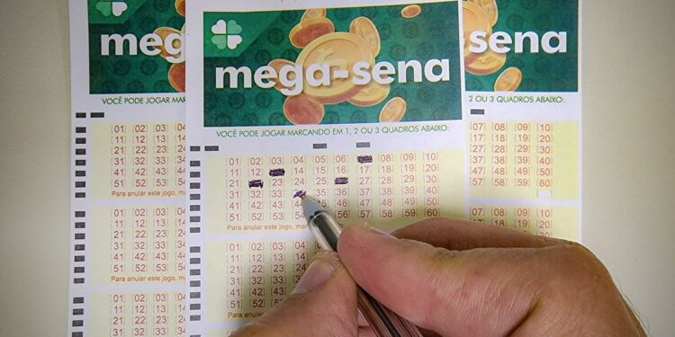 Mega-Sena deve pagar neste sábado prêmio de R$ 26 milhões