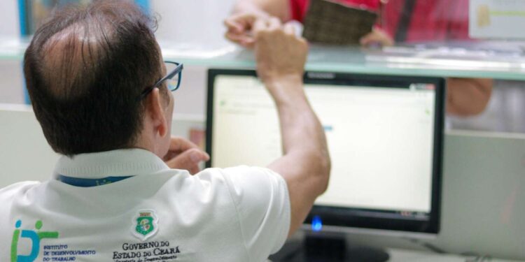 IDT prevê a oferta de mais de 4 mil vagas em novembro no Ceará