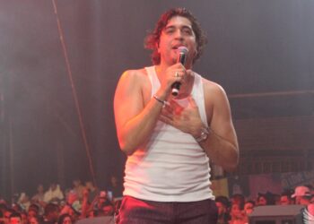 Nattanzinho e Zé Cantor movimentam final de semana em Canoa Quebrada