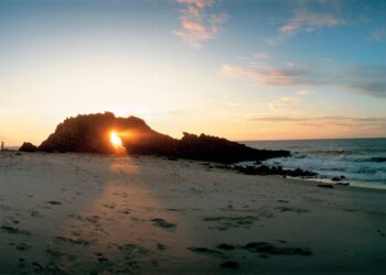 Governo do Ceará e União assinam acordo de gestão compartilhada do Parque Nacional de Jericoacoara