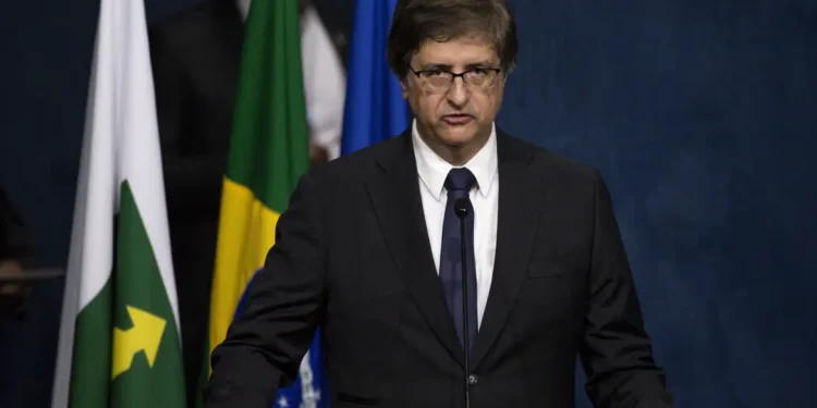 Ao tomar posse, Gonet diz que MP é técnico e não busca holofotes