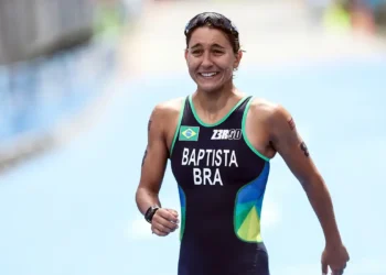 Triatleta Luisa Baptista sofre grave acidente durante treino