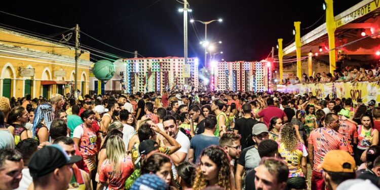 Pré-inscrição dos paredões para o Carnaval do Aracati 2024 acontece em 30 e 31 de janeiro