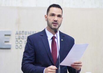 Guilherme Bismarck destaca resultados do Carnaval de Aracati na Alece