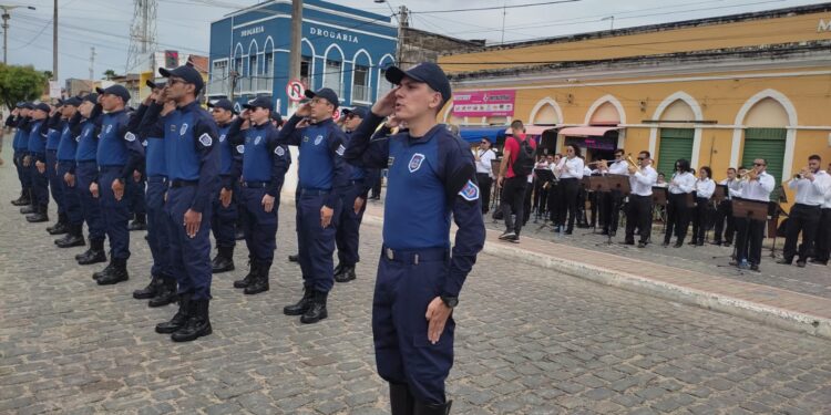 Guarda Municipal de Aracati celebra 21 anos