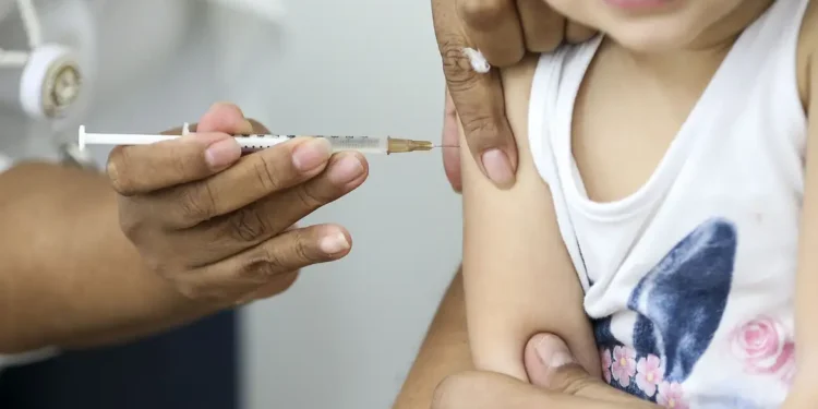 Estudo da Fiocruz indica que BCG é ineficaz quando aplicada em adultos