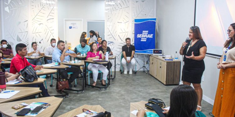 Sebrae realiza Encontro de Secretários de Desenvolvimento Econômico e Agentes de Desenvolvimento do Litoral Leste