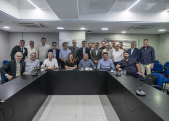 Encontro entre Fecomércio e BNB discute linhas de crédito