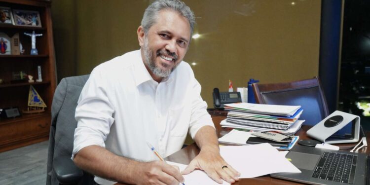 Com programa de acesso à moradia, Governo do Ceará propõe subsidiar valor da entrada para compra de imóvel