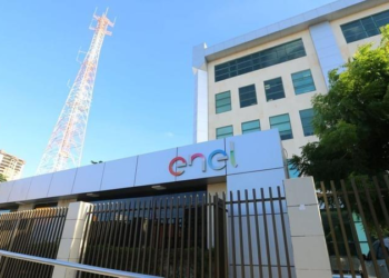 Enel é multada em R$ 10 milhões por falta de energia em réveillon no Ceará