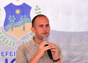 Câmara de Itaiçaba abre comissão que julgará o pedido de cassação do vice-prefeito Nilsinho