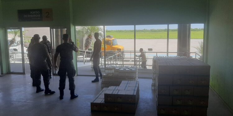 Aeroporto de Aracati segue recebendo doações para as vítimas das enchentes no RS