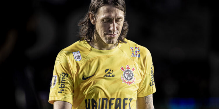 Cássio chega a acordo com Corinthians e deixa o clube após 12 anos
