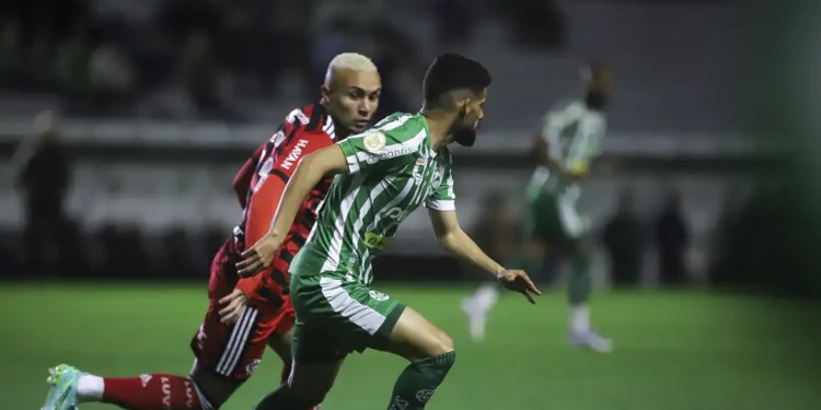 Flamengo visita Juventude na 12ª rodada do Campeonato Brasileiro