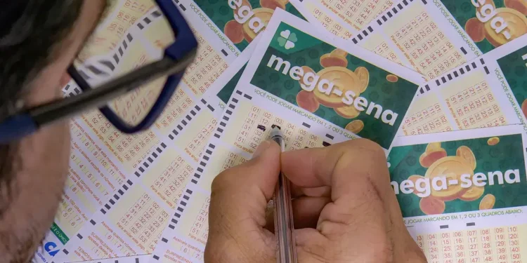 Mega-Sena sorteia nesta terça-feira prêmio acumulado em R$ 95 milhões