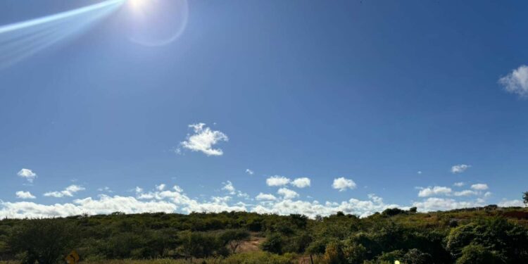 Semana inicia-se com predomínio de tempo estável e previsão de máximas de até 35ºC no interior do Ceará