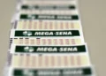 Mega-Sena vai sortear prêmio de R$ 100 milhões na próxima quinta-feira