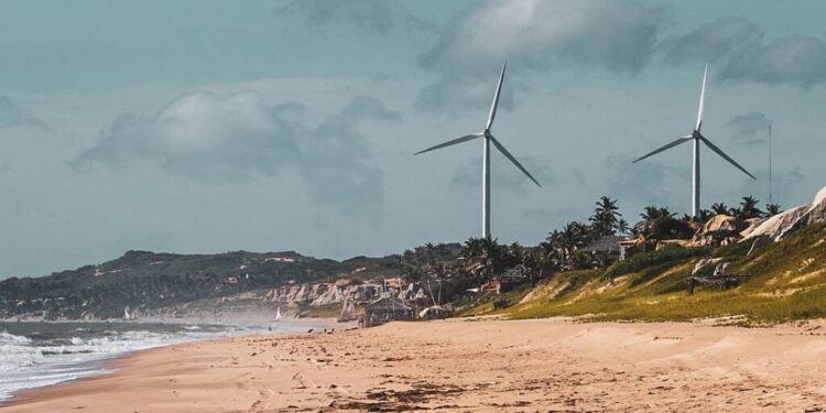 Considerada trecho próprio para banho neste feriadão, conheça mais sobre a Praia de Quixaba