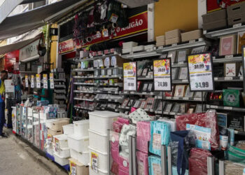 Comércio levou três anos para recuperar nível de emprego anterior à pandemia