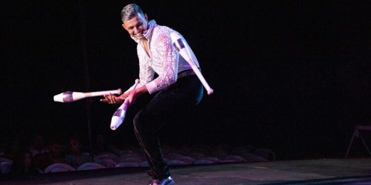 Nitro Circo segue com espetáculo em Aracati até domingo