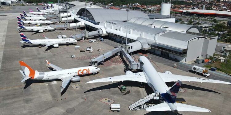 Com o aumento de voos para Paris, Ceará intensifica ações para atração de mais turistas europeus