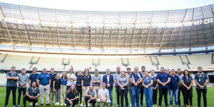 Arena Castelão recebe visita da Fifa para a seleção das cidades-sede da Copa do Mundo Feminina da FIFA 2027