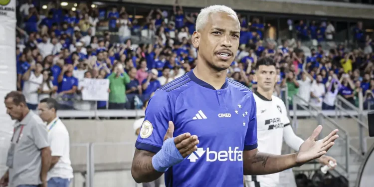 Meio-campista Matheus Pereira é convocado para seleção brasileira