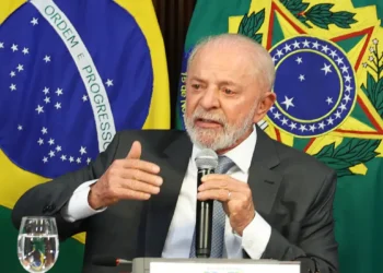 Lula publica mensagem de incentivo aos participantes do Enem