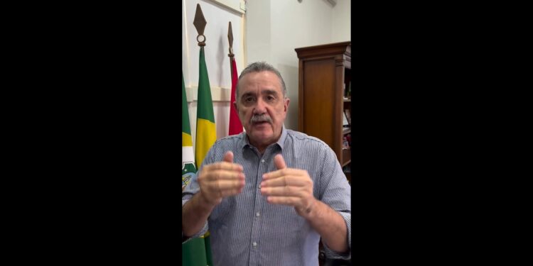 Bismarck chama atenção de vereadores para  projeto que prevê incentivo fiscal para quem gerar emprego