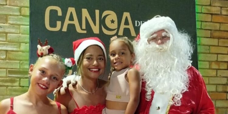 Com Papai Noel e apresentações culturais, Canoa de Luz movimenta mais um fim de semana