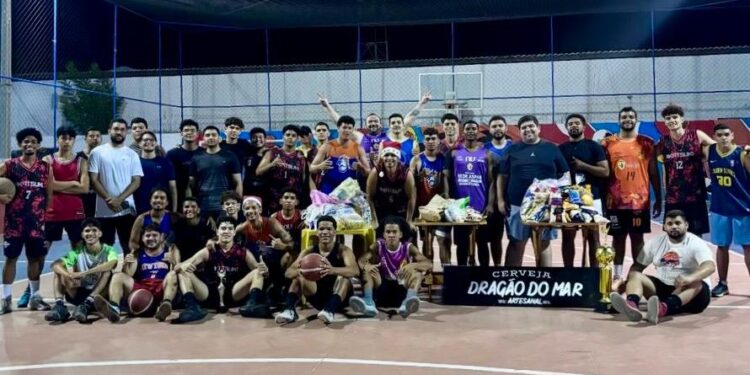 Recém-campeã estadual, Seleção de Basquete do Aracati promove 2º Natal Solidário