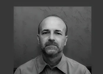 Fatos muito graves e aposta no caos, avalia historiador sobre golpe