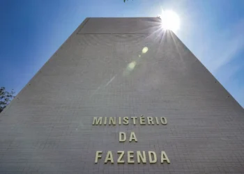 PIS/PASEP: veja quem terá direito ao abono em 2025