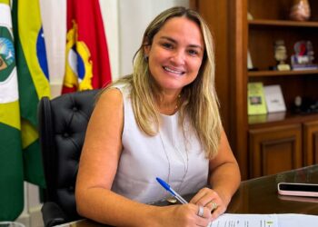 Prefeita do Aracati envia para Câmara mensagem de lei complementar solicitando o aumento do número de parcelas do IPTU