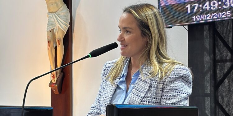 Roberta de Bismarck abrirá as creches de madrugada para as mães que irão trabalhar como ambulantes no Carnaval