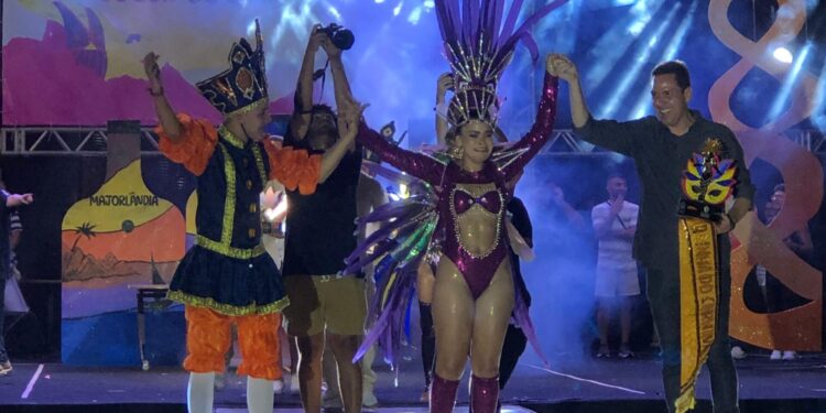 Estão abertas as inscrições para o concurso que irá eleger o Rei Momo e a Rainha do Carnaval do Aracati 2025