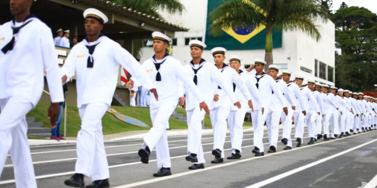 Inscrições para o concurso de admissão às Escolas de Aprendizes-Marinheiros encerram-se nesta quinta (13)