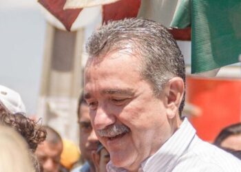 Câmara de Aracati aprova projeto que concede Medalha Dragão do Mar ao ex-prefeito Bismarck Maia