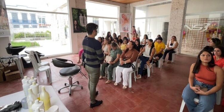 Workshop Hair Master movimenta profissionais da beleza em Aracati
