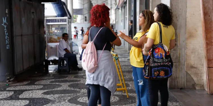 Pé-de-Meia: nascidos em maio e junho recebem hoje parcela de R$ 200