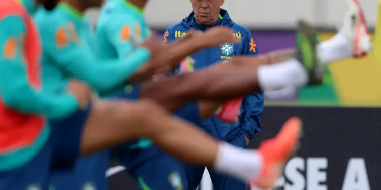 Brasil enfrenta Equador na estreia do italiano Carlo Ancelotti