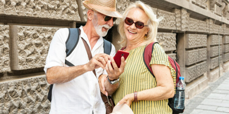 Turismo sênior ganha força no Brasil e impulsiona setor de viagens